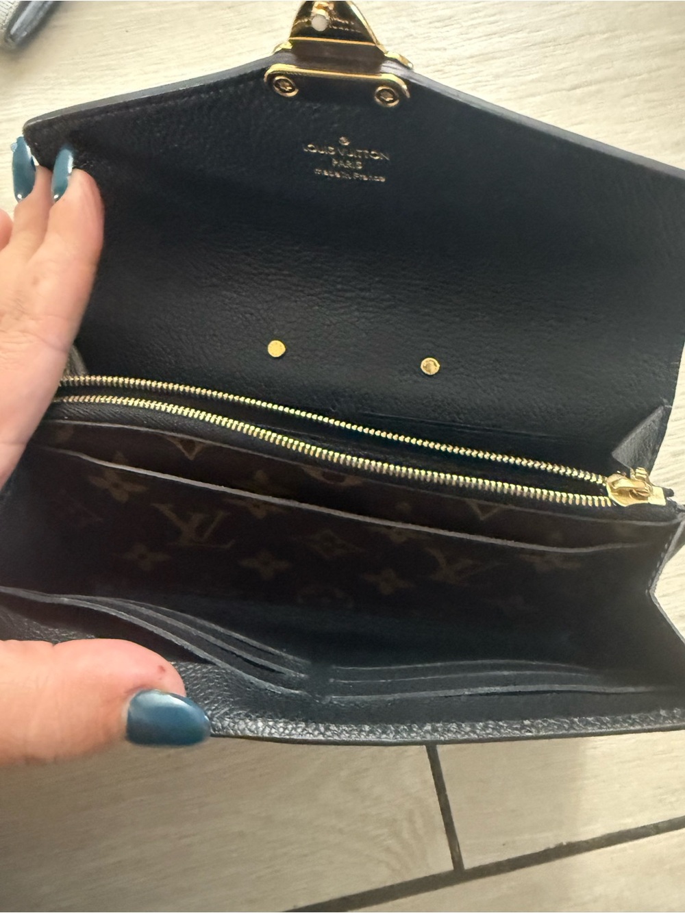 PRELOVED excellent condition Louis Vuitton Monogram Black & Brown Leather Wallet - Picture 4 of 11